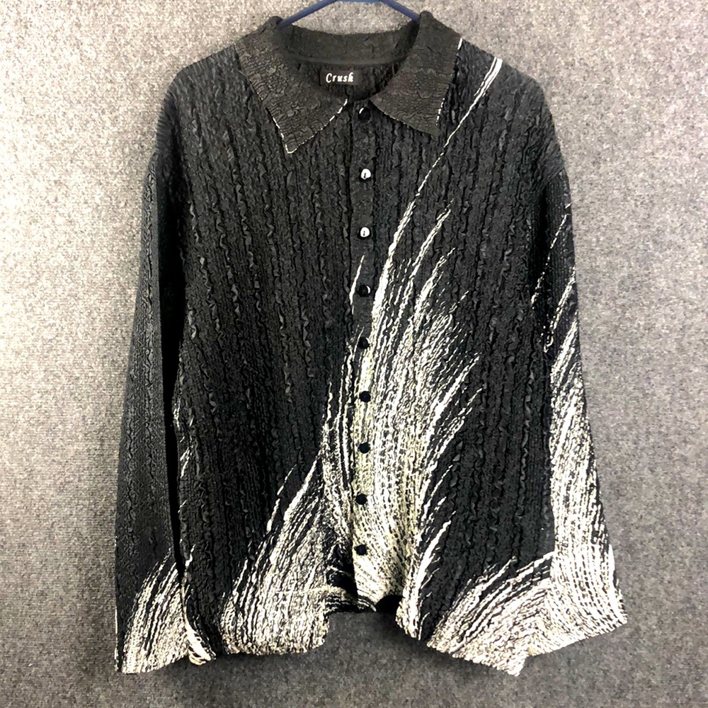 Crush Womens Blouse 1X/2X Black Crinkle Abstract Art Crinkle Artsy Button Up Top